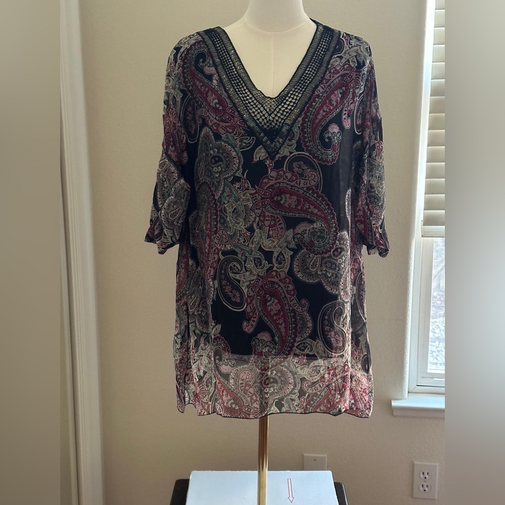 Moda Black and Pink Paisley Tunic